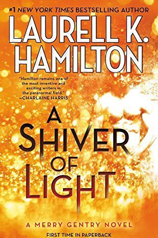 1000056421.jpg A Shiver of Light
Hamilton, Laurell K.